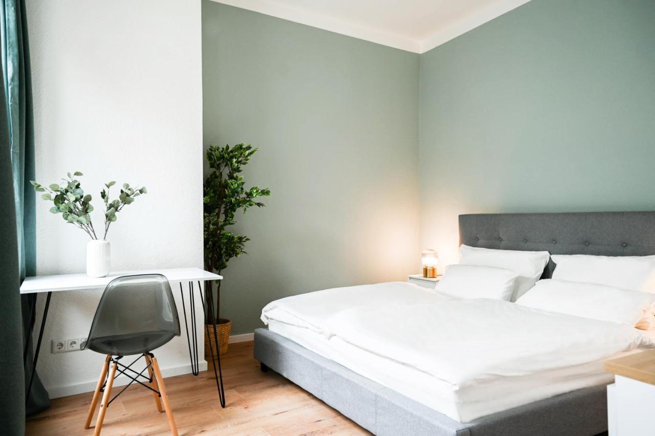 50Qm Apartment In Krefeld Zentral Gelegen Mit Hohen Decken - Beuys Apartments - เครเฟลด์ ภายนอก รูปภาพ